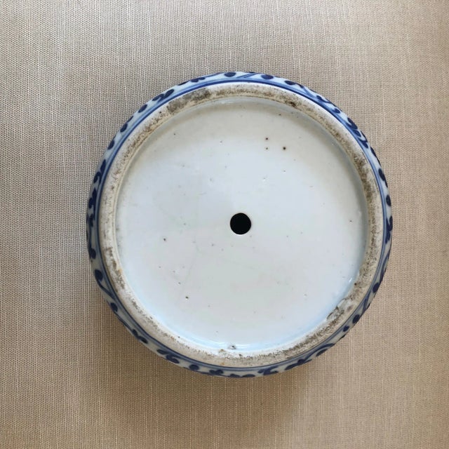 Early 20th Century Antique Chinese Blue and White Jardiniere For Sale - Image 5 of 5