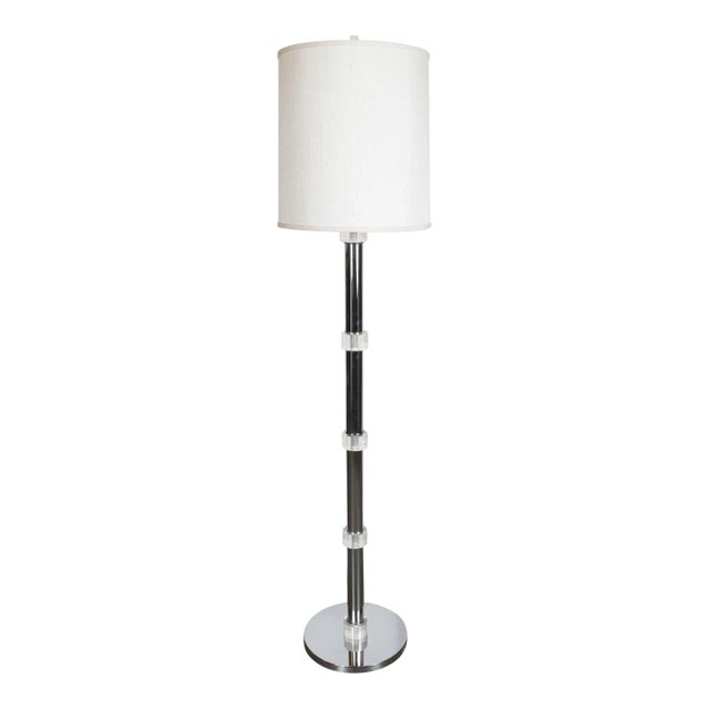 Mid-Century Modern Banded Lucite and Chrome Floor Lamp For Sale