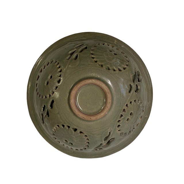 Celadon Chinese Ding Ware Celadon Glaze Pattern Ceramic Bowl Cup Display For Sale - Image 8 of 8