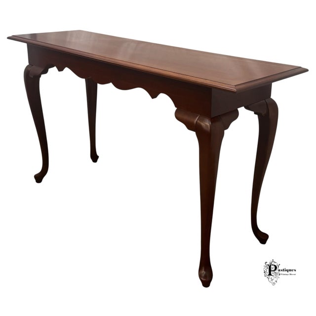 American Vintage Chippendale Style Mahogany Finish Console Table For Sale - Image 3 of 9
