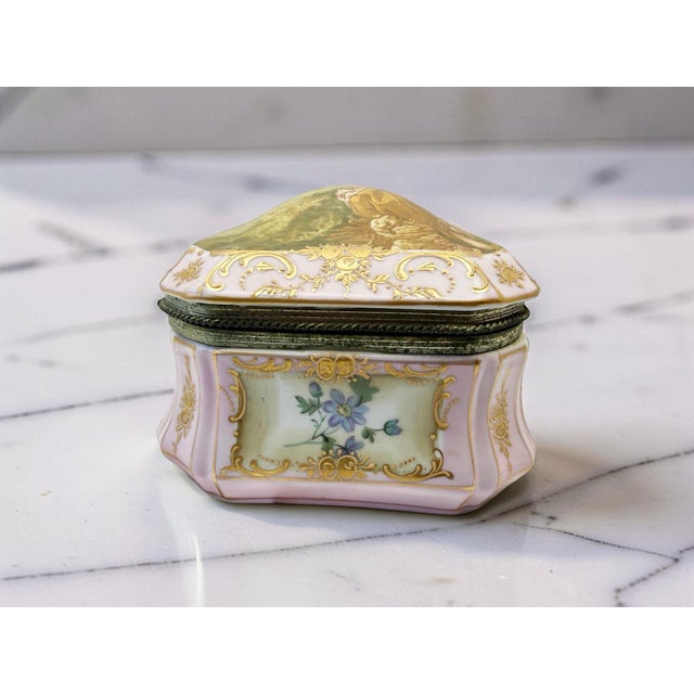 Large Antique French Sèvres-Style Porcelain Bombe Casket Box | Boucher Pastoral Scene | Rose Pink & Gilt | c.1880–1900 For Sale - Image 4 of 11
