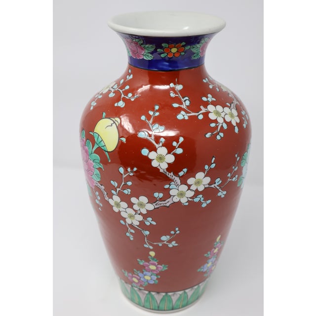 Red Japanese Red-Ground Bird & Peony Ceramic Vase, 12ʺ For Sale - Image 8 of 18
