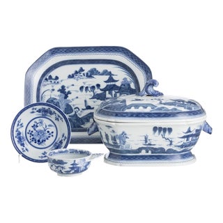 Porcelain Pieces from Vista Alegre, Set of 3 For Sale