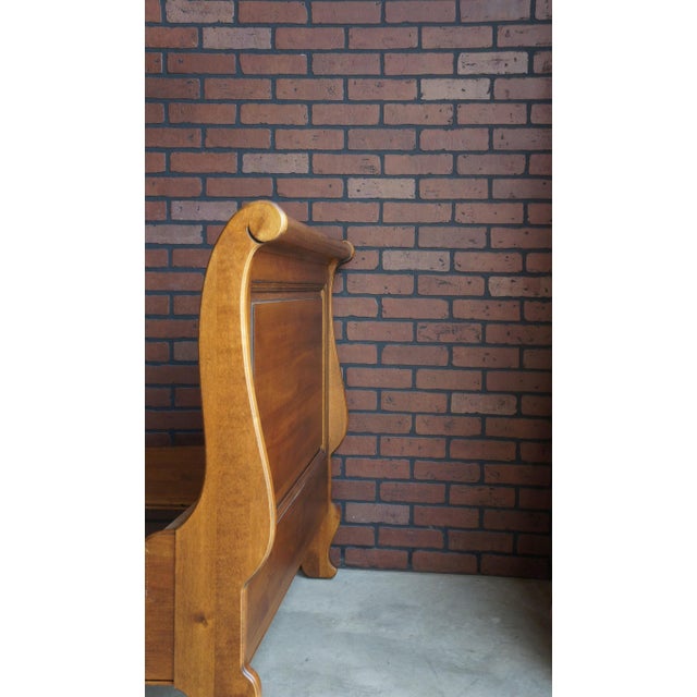 Ethan Allen Ethan Allen Country French Twin Sleigh Bed ~ Daybed For Sale - Image 4 of 6