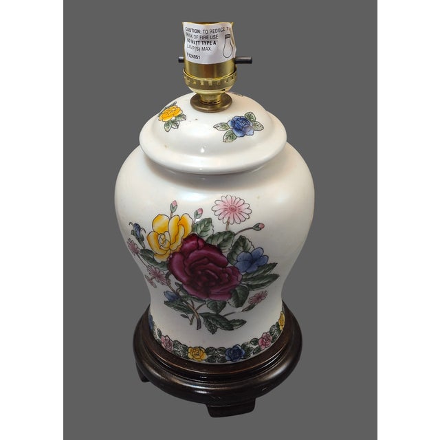 Chinoiserie Vintage Romantic Painted Porcelain Floral Roses Boudoir Table Lamps - Pair For Sale - Image 3 of 10
