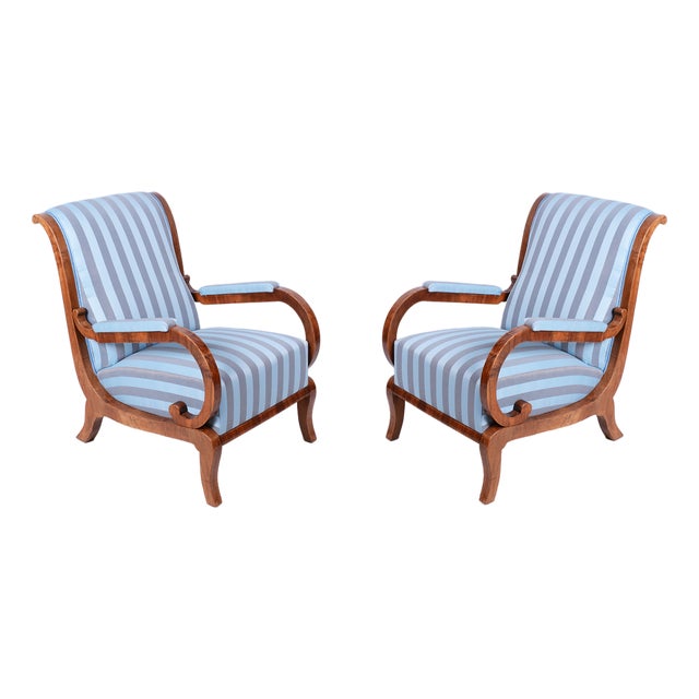 Biedermeier Armchairs in Oak, Spruce and Walnut, Austria, 1830s, Set of 2 For Sale