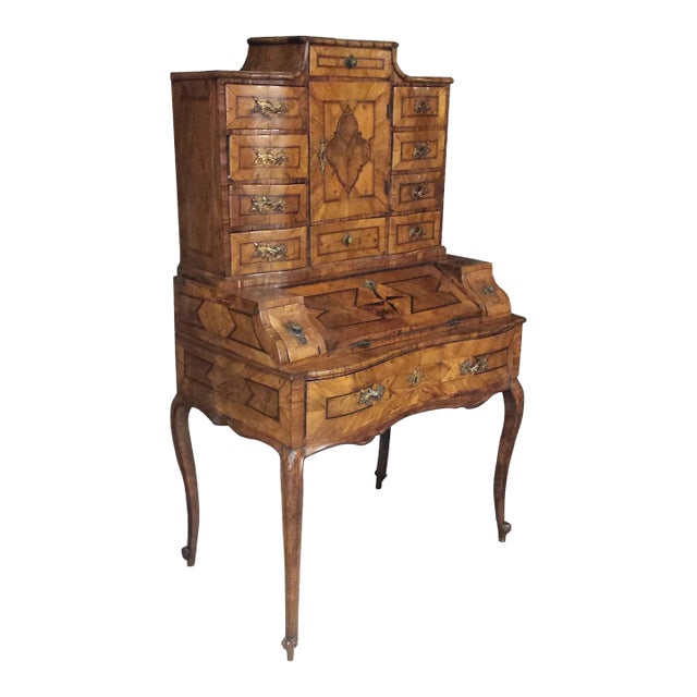 Eighteenth Century German Baroque Walnut Desk For Sale