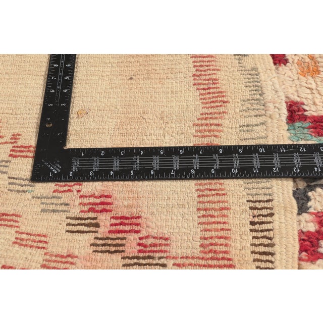 Textile Vintage Azilal Moroccan Rug, 03'10 X 07'05 For Sale - Image 7 of 10