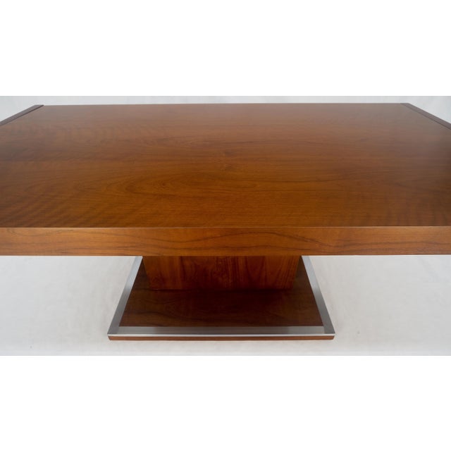 Single Pedestal Base Milo Baughman Walnut Dining Table w/ 2x16" Leaves MINT For Sale - Image 12 of 15
