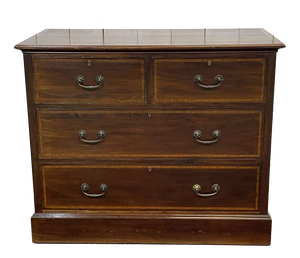 Early 20th Century English Mahogany Chest of Drawers