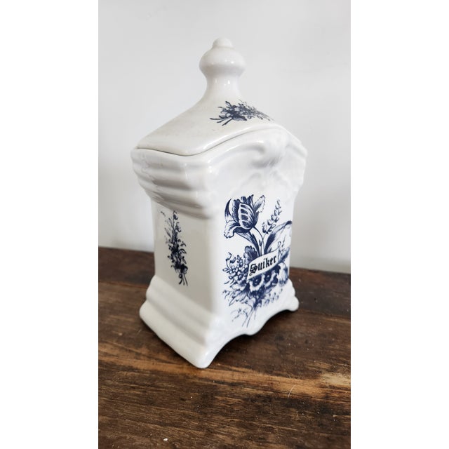 1980s T. Delfts Bleau Dutch Blue and White Ceramic Kitchen Canister Set – 11 Pieces For Sale - Image 10 of 18