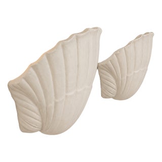 Shell-Shaped Wall Sconces in Matte White Plaster, France, 1970, Set of 2 For Sale