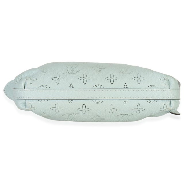2020s Vert Lagon Monogram Mahina Scala Mini Pouch For Sale - Image 5 of 9