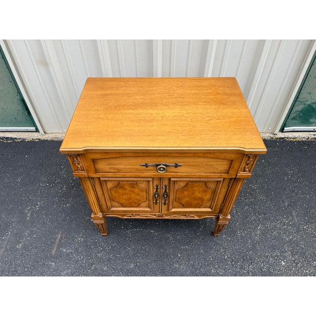 Vintage Neoclassical Fruitwood and Burl Nightstands- A Pair For Sale - Image 12 of 12