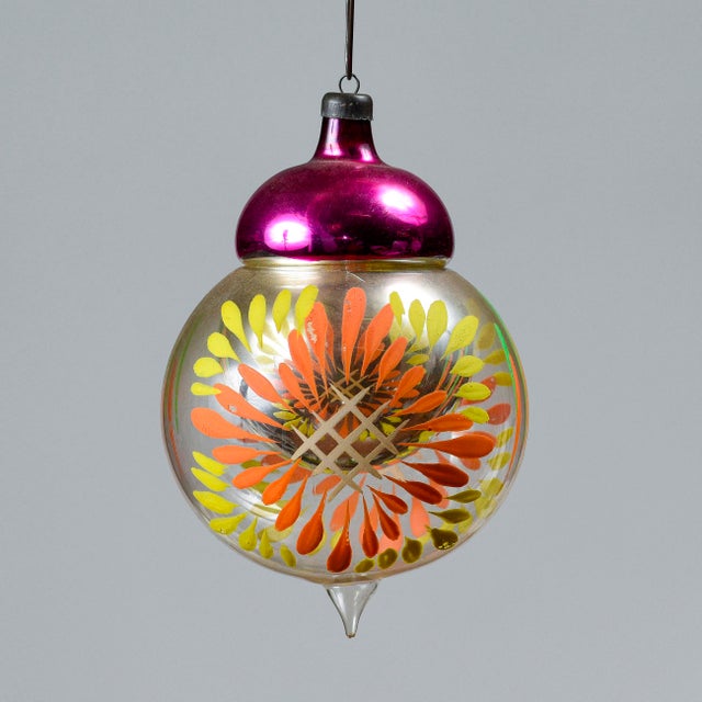 Early 20th Century Double-Blown Hand-Painted Christmas Bauble, Germany, Early 1900s For Sale - Image 5 of 7