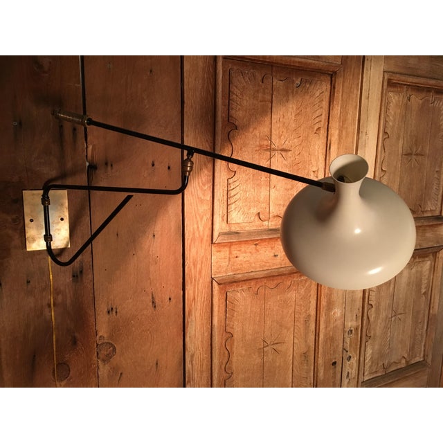 White Articulated Sconce by Lunel For Sale In Los Angeles - Image 6 of 13