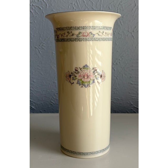 Set of Vintage Vases - Pink Glass, Floral Ceramic & Applied-Flower Glass For Sale In Dallas - Image 6 of 13