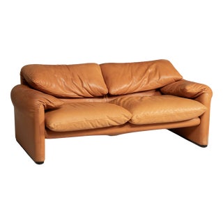 Maralunga 2-Seater Sofa by Vico Magistretti for Cassina, 1990s For Sale