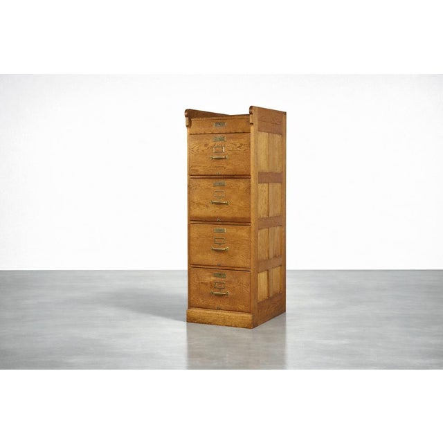Vintage English Industrial Oak Filing Cabinet with Drawers, 1920s For Sale - Image 11 of 18