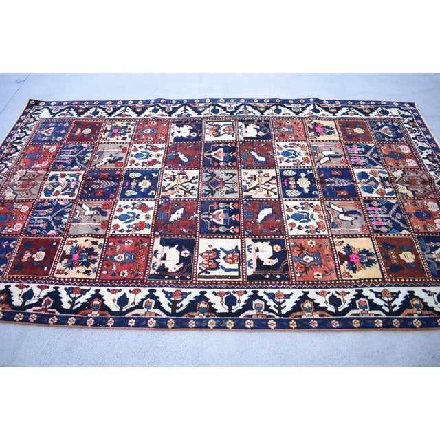 A brief summary of this hand-knotted rug, written to help the buyer who is nearly ready to choose. The important points...