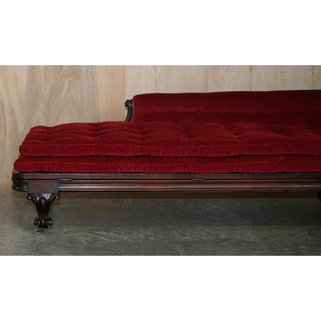 Antique William IV Hardwood Chesterfield Chaise Lounge, 1830 For Sale - Image 4 of 18