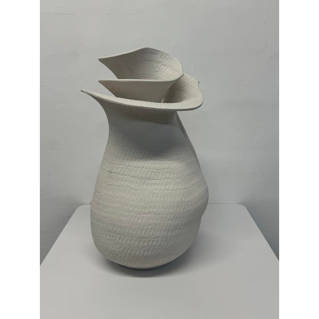 1960s Guy Dawson Large Modernist Sculptural Studio Pottery Vase, Signed For Sale - Image 5 of 12