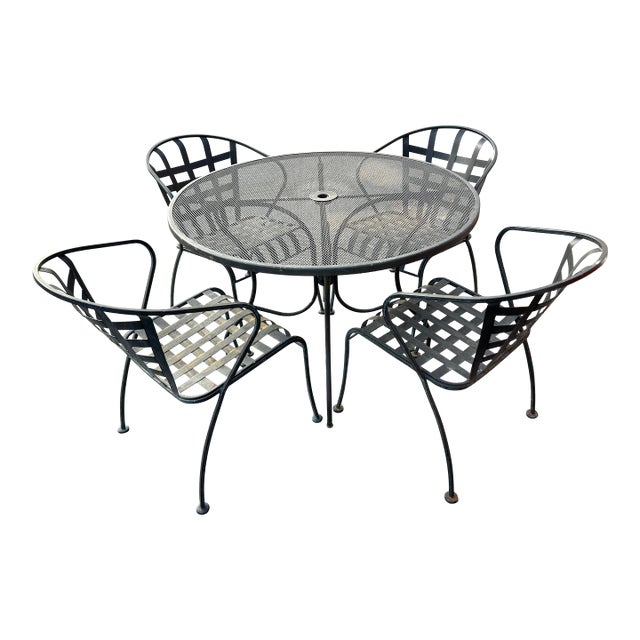 Beautiful Metal Patio Set Table and 4 Chairs * For Sale