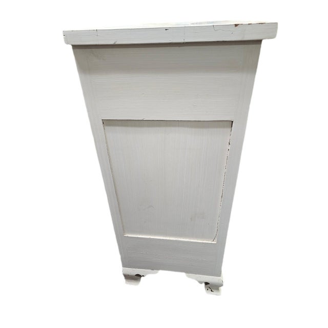 Early-Nineteenth-Century Antique White-Painted Chest of Drawers With Federal Brass Pulls For Sale - Image 4 of 7