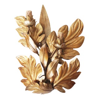 Hollywood Regency Palm Leaf Wall Lamp in Gold Leaf Metal, 1960s For Sale