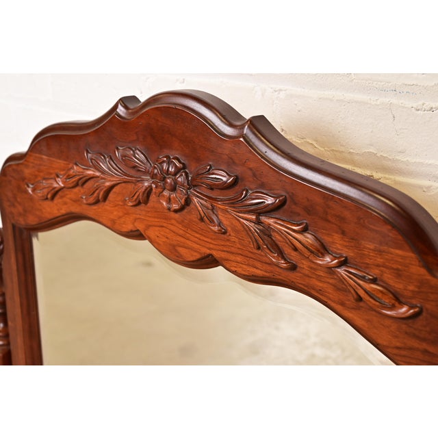 Late 20th Century Thomasville French Provincial Carved Cherry Wood Dresser Top Vanity Swing Mirror For Sale - Image 5 of 14