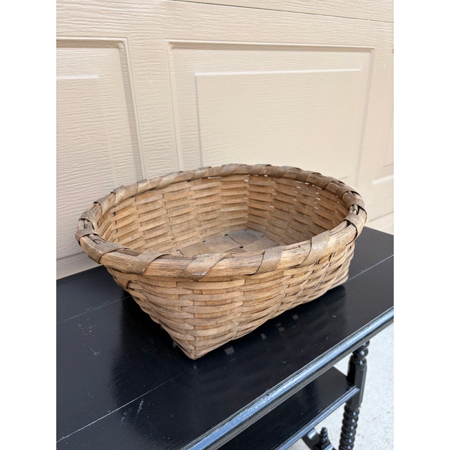 Late 19th Century Antique American Splint Oak Round Basket, Late 19th Century For Sale - Image 5 of 12