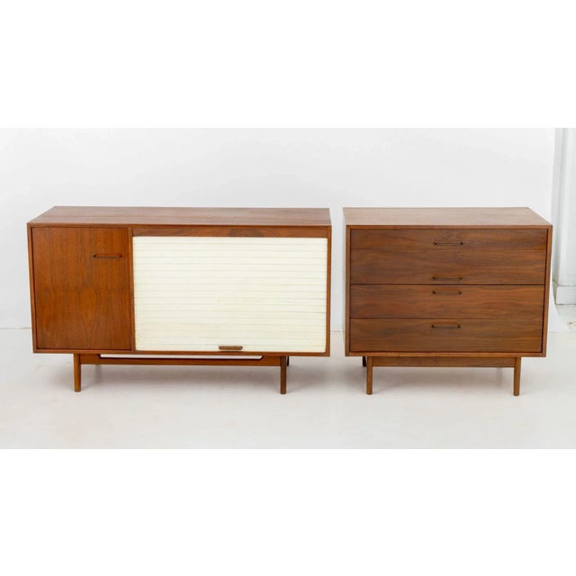 Mid-Century Modern Jens Risom Walnut Credenza For Sale - Image 3 of 9