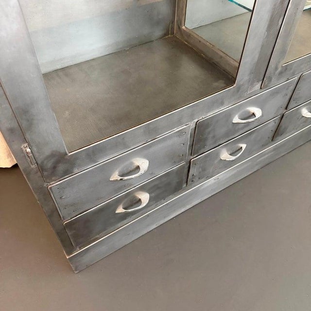 1940s Industrial Brushed Steel Double Wide Medical Apothecary Display Cabinet For Sale - Image 9 of 11