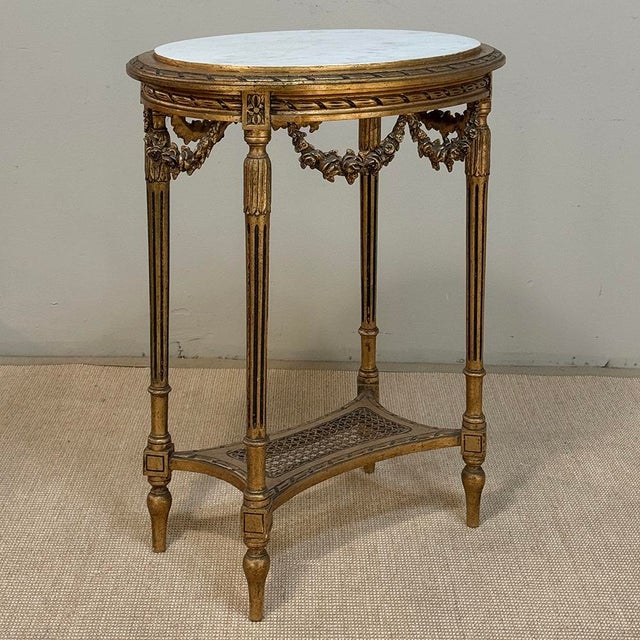 Antique French Louis XVI Giltwood Oval Side Table With Carrara Marble Top For Sale - Image 4 of 17