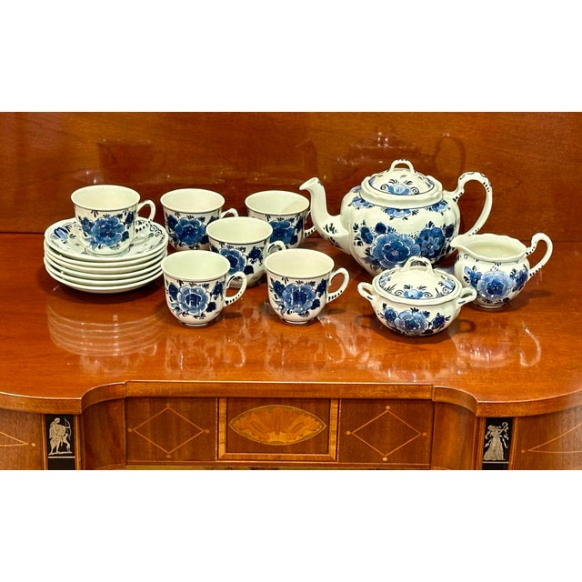 Mid 20th Century De Koninklijke Goedewaagen Delft Blue & White Tea Service for Six - 17 pcs For Sale In West Palm - Image 6 of 12