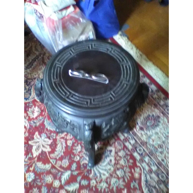 Japanese Small Round Table 1900's For Sale In New York - Image 6 of 7