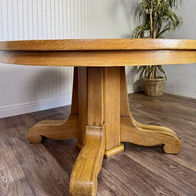 Vintage Tiger Oak Round Pedestal Dining Table For Sale - Image 13 of 15