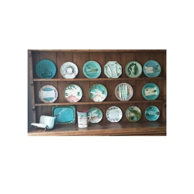 French Majolica Asparagus Plate Orchies, Circa 1890 For Sale In Austin - Image 6 of 9