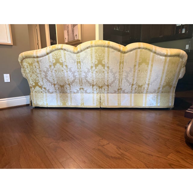 Baker Furniture Sofa - Stately Homes Collection (Pristine Condition), Vintage For Sale - Image 9 of 9
