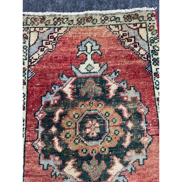 Turkish Yastik Rug 1'8" x 2'8" For Sale - Image 4 of 5