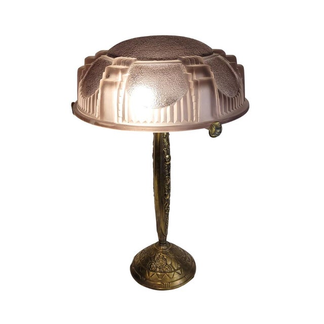 Table lamp, bronze and bent glass, Muller Frères, Art Deco, 1930s – Luneville, France Materials: Bent glass and bronze...