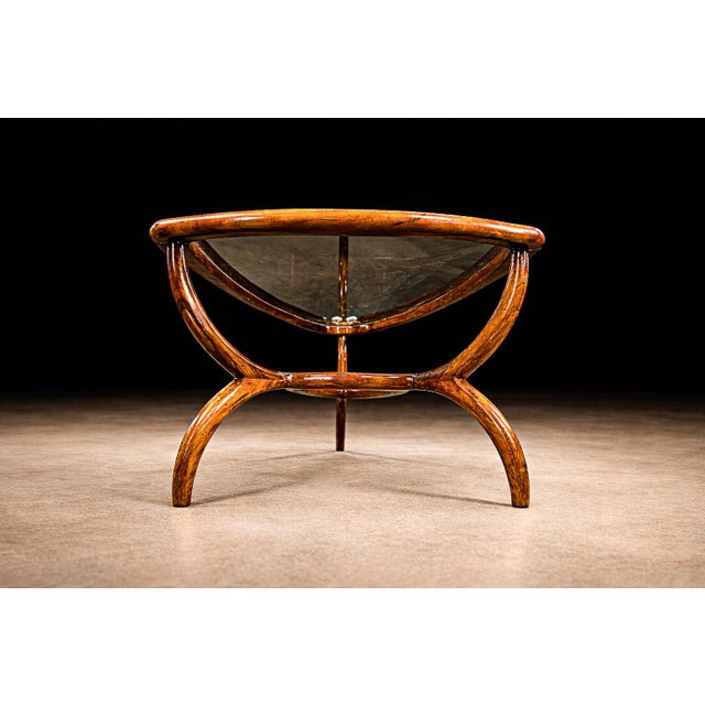 1950s “Egg” Coffee Table in Caviuna Wood & Glass by Giuseppe Scapinelli, Brazil, 1950s For Sale - Image 5 of 15