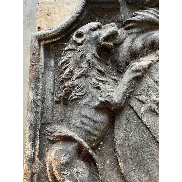 Cast Iron Fireplace Backplate from a Castle in Anjou, 1700 For Sale - Image 3 of 8