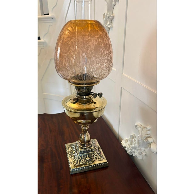 Antique Victorian Brass Oil Lamp with Etched Amber Glass Shade, 1880 For Sale - Image 3 of 9