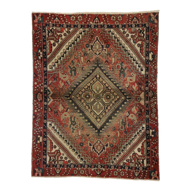 Vintage Persian Shiraz Rug - 04'09 X 06'02 For Sale