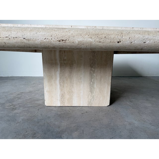 1980s Italian Postmodern Bullnose Beige Travertine Square Coffee Table by Stone International For Sale In Miami - Image 6 of 18