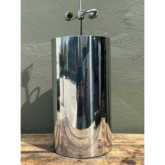 Metal Vintage Monumental Polished Chrome Cylinder Lamp For Sale - Image 7 of 12