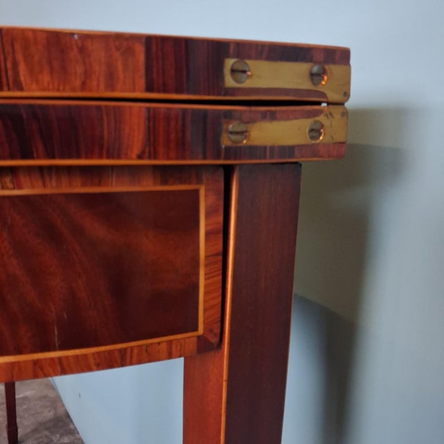 Early 19th Century English Regency Folding Game Table in Mahogany with Leather Top, 1820 For Sale - Image 5 of 18