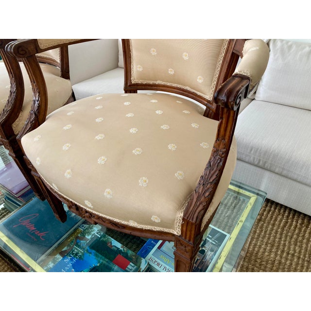 French 18th Century Hand Carved Fauteuil Chairs - a Pair For Sale - Image 11 of 12