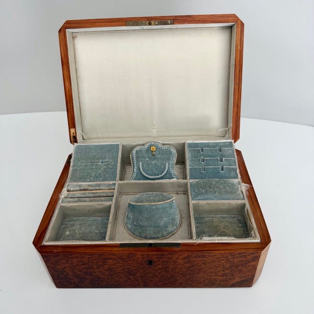 Brown 19th Century Napoleon III Jewelry Box With CSD Monogram For Sale - Image 8 of 12